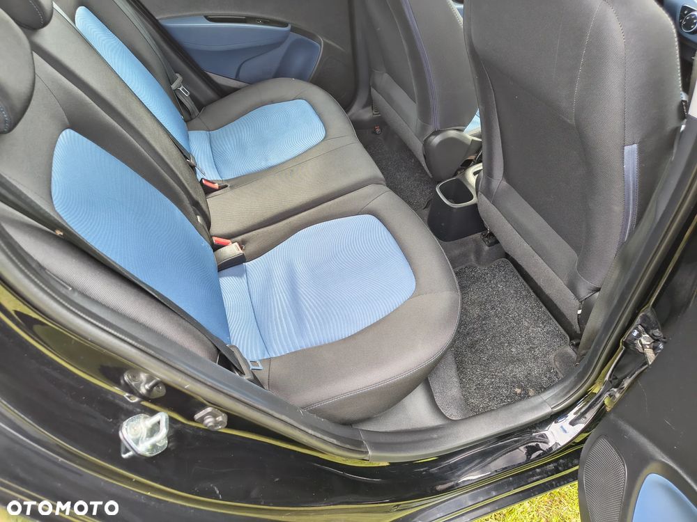 Hyundai i10 1.0 Intro Edition - 11