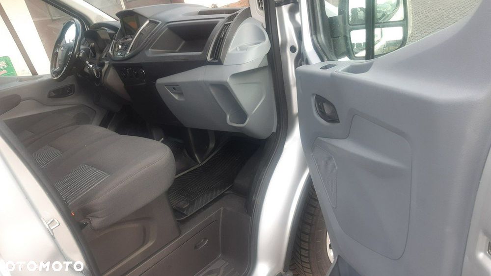 Ford Transit - 15