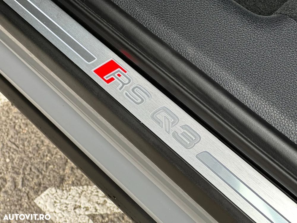 Audi RS Q3 RSQ3 Sportback quattro S tronic - 17