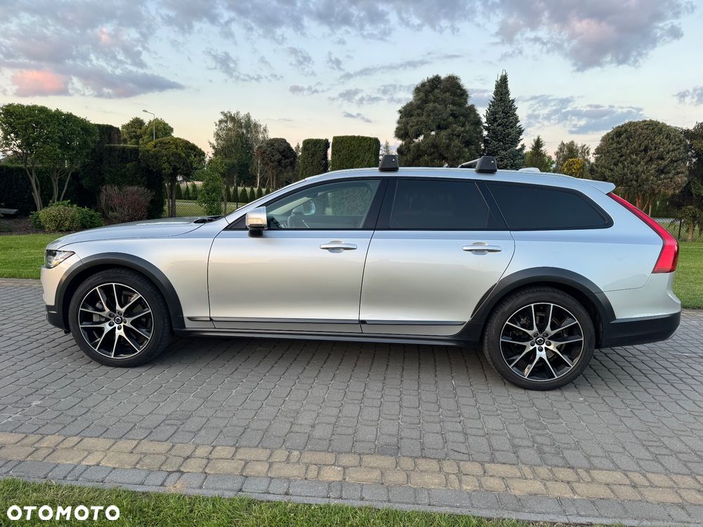 Volvo V90 Cross Country T6 AWD - 15