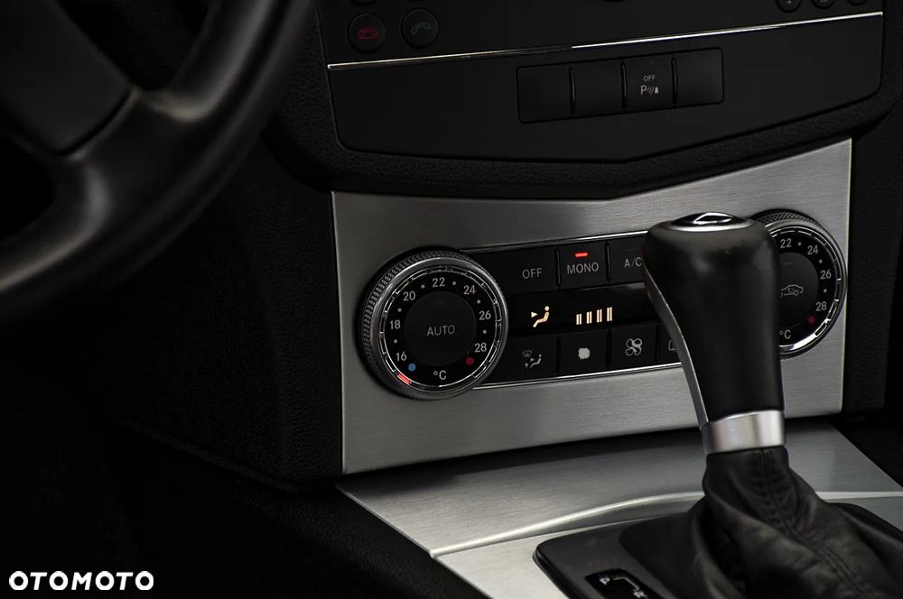 Mercedes-Benz Klasa C 180 Kompressor Automatik Avantgarde - 34