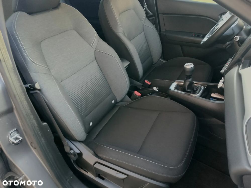 Renault Captur TCe 100 EXPERIENCE - 17