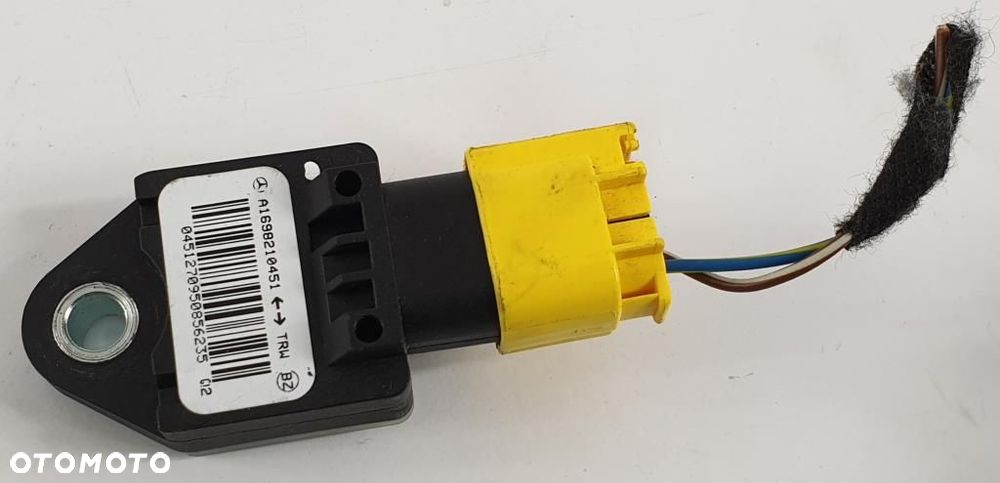 SENSOR UDERZENIOWY MERCEDES W169 W245 A1698210451