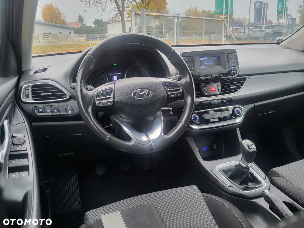 Hyundai i30 1.5 DPI Modern - 17