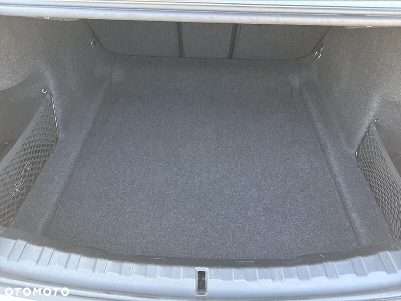 BMW Seria 3 - 23