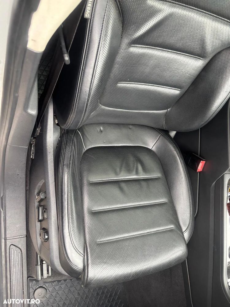 Volkswagen Touareg - 20