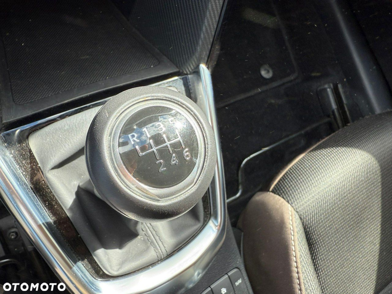 Mazda 2 - 13