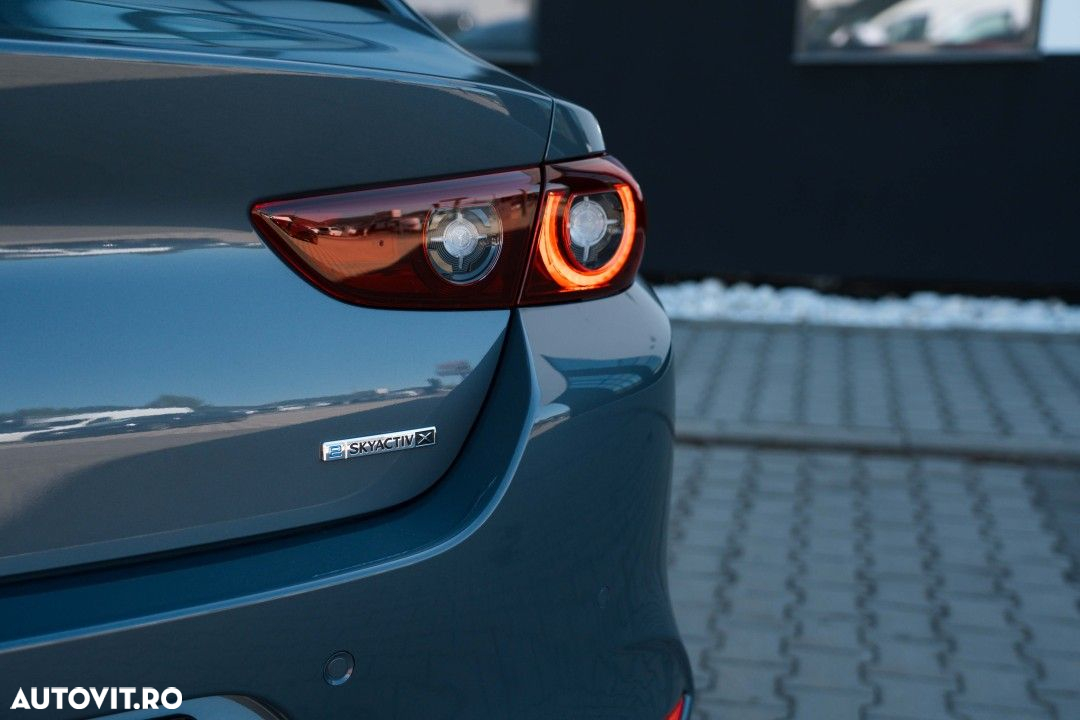 Mazda 3 - 11