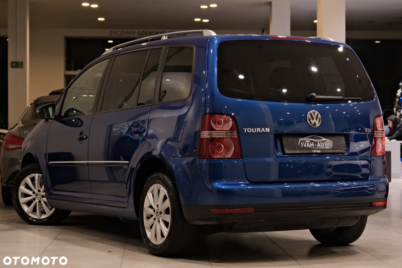 Volkswagen Touran 1.4 TGI BlueMotion Highline - 8