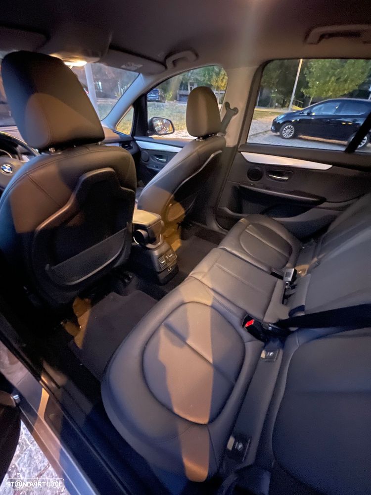 BMW 216 Gran Tourer d Line Luxury - 9