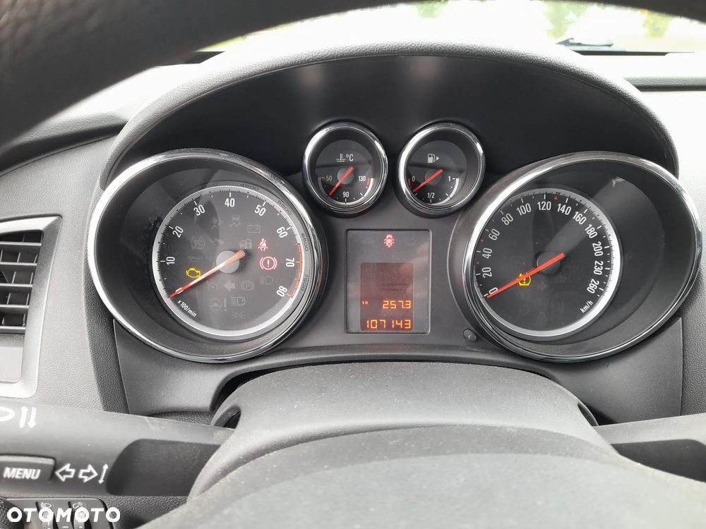 Opel Astra 1.6 Active EU6 - 11