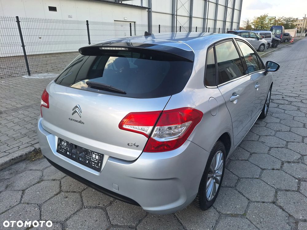 Citroën C4 1.4 VTi Attraction - 5