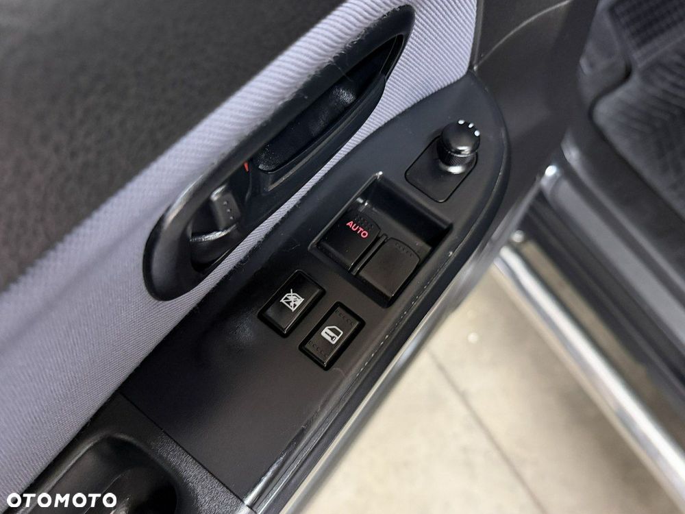 Suzuki Grand Vitara - 26