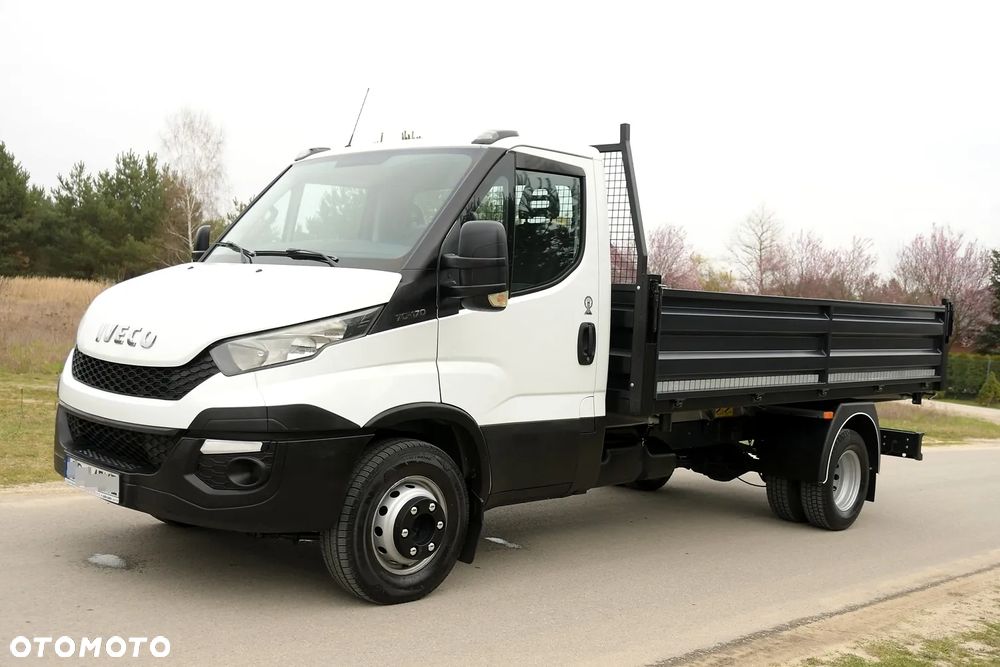Iveco DAILY//70C17// 3.0 170 KM- podwójne tylne koła// WYWROTKA 3-stronna// Rozstaw osi 410 cm// SALON POLSKA//BEZWYPADKOWY// I WŁAŚCICIEL - 9