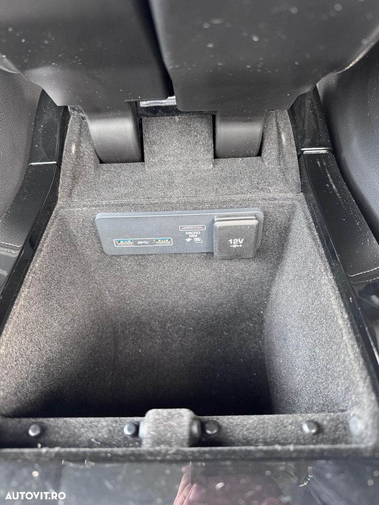 Land Rover Range Rover Velar 2.0 R-Dynamic - 35