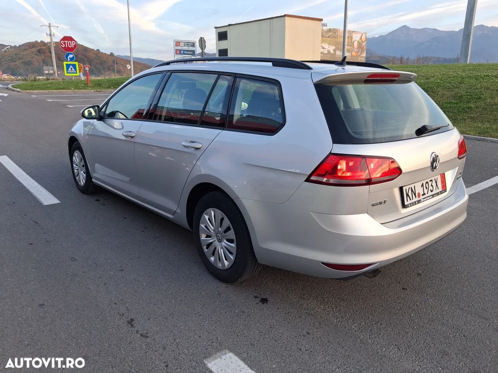 Volkswagen Golf - 14