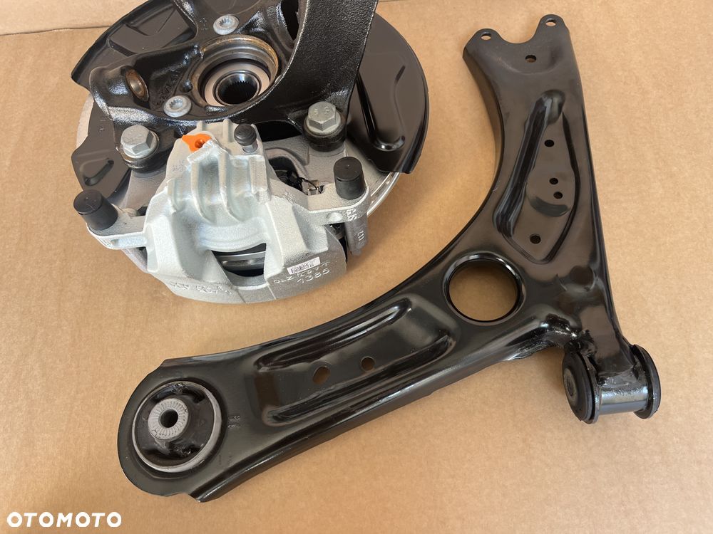WAHACZ PIASTA ZWROTNICA VW CADDY 2K7 GOLF 8 FORD CONNECT TOURNEO MK3 LEWA - 3