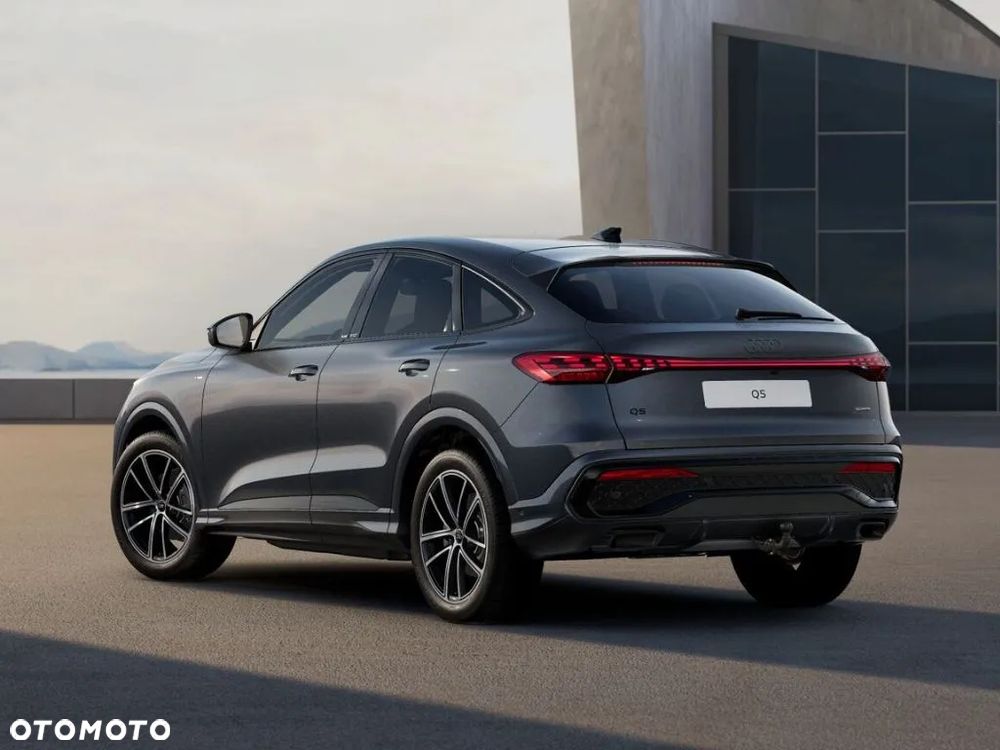 Audi Q5 Sportback - 3