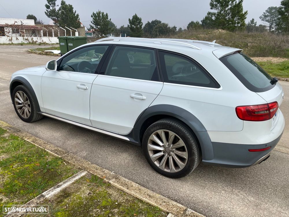Audi A4 Allroad 2.0 TDI quattro S tronic - 4