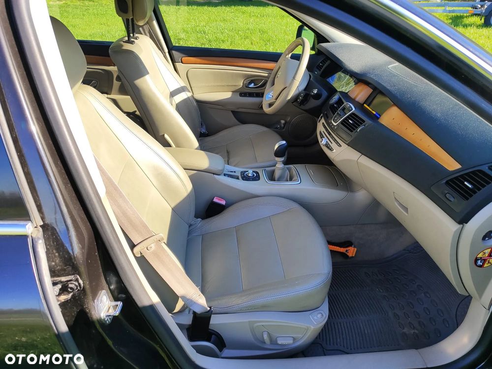 Renault Laguna 2.0 DCi Initiale - 7