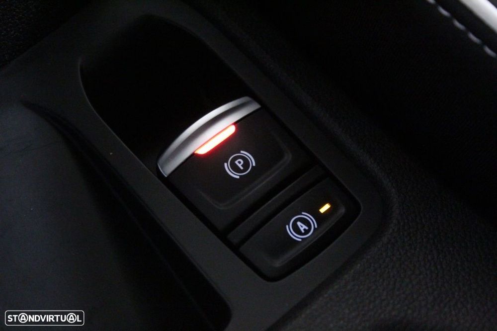 Renault Clio 1.0 TCe Techno - 29