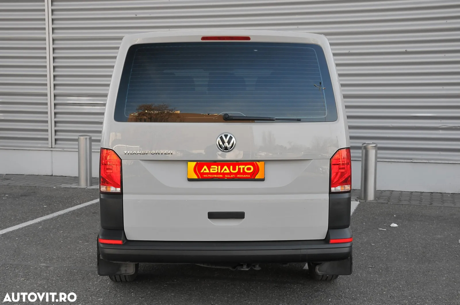 Volkswagen Transporter T6 Lang Plus Trendline - 12