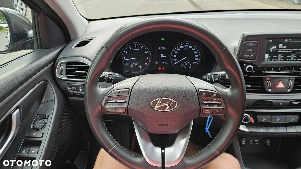 Hyundai i30 - 24