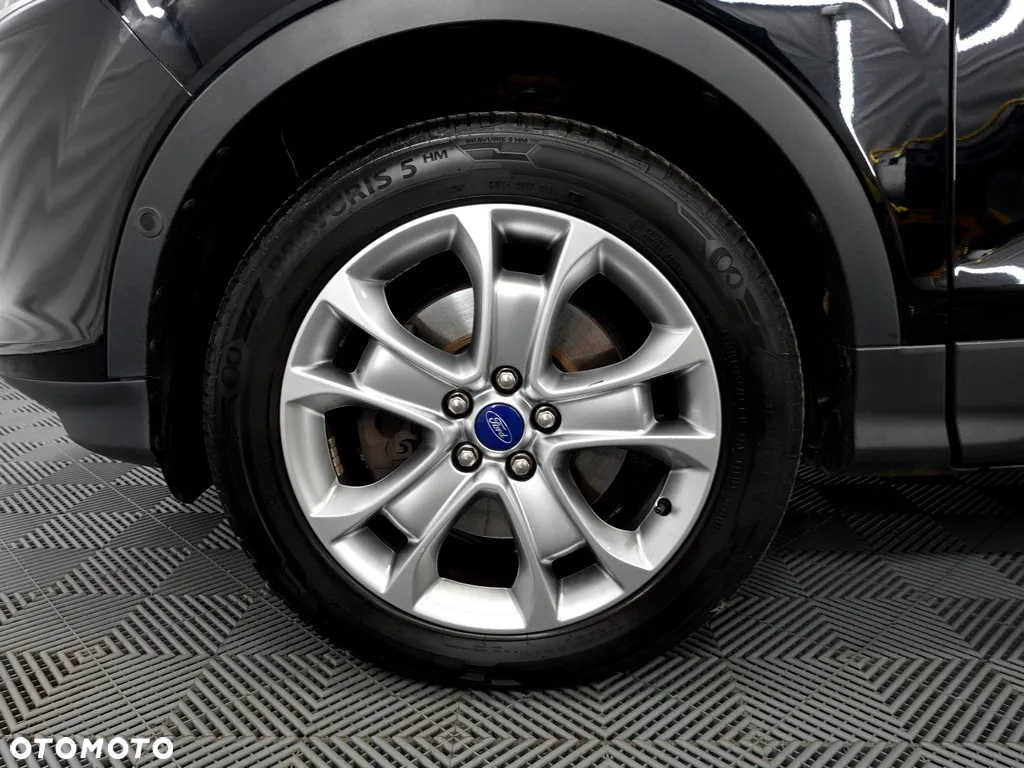 Ford Kuga 2.0 TDCi FWD Titanium - 27