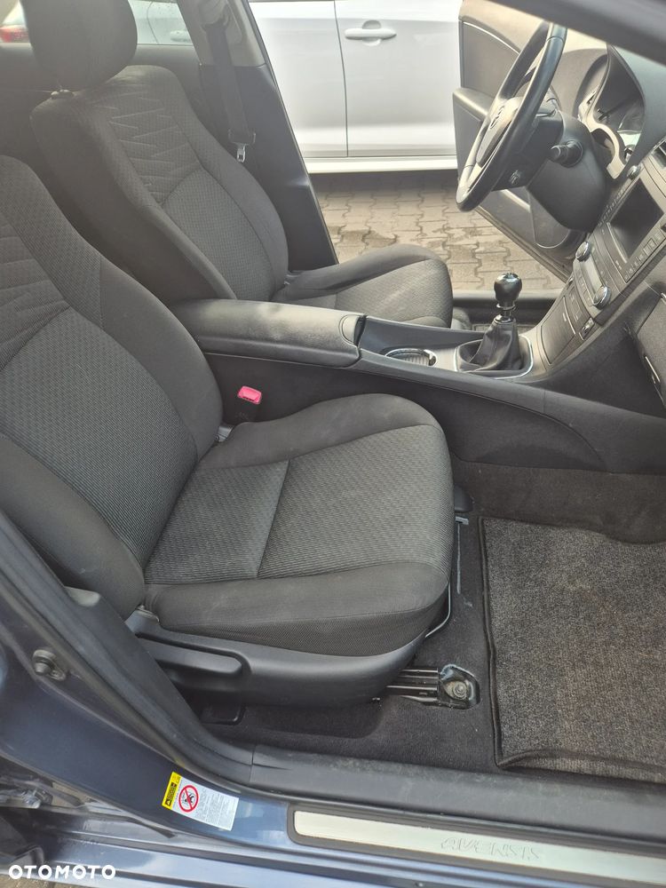 Toyota Avensis 2.2 D-4D Business Edition - 13