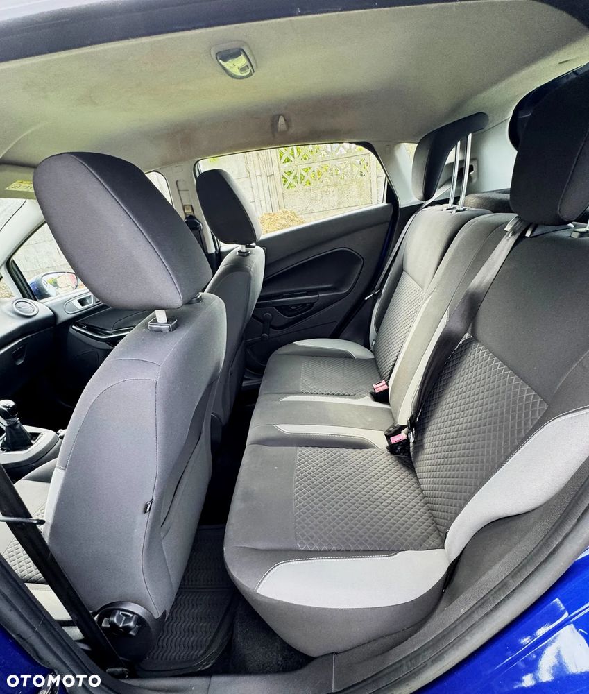 Ford Fiesta - 11