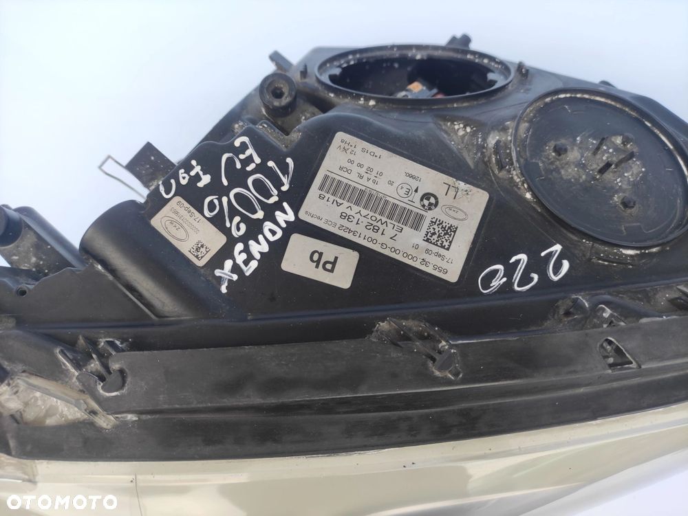 LAMPA PRAWY PRZÓD PRZEDNIA BMW F01 F02 F04 XENON EUROPA 220 - 4