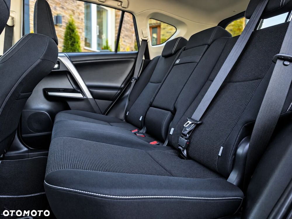 Toyota RAV4 2.5 4x2 Edition - 14