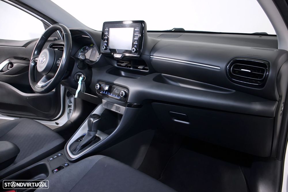 Toyota Yaris 1.5 HDF Comfort - 11