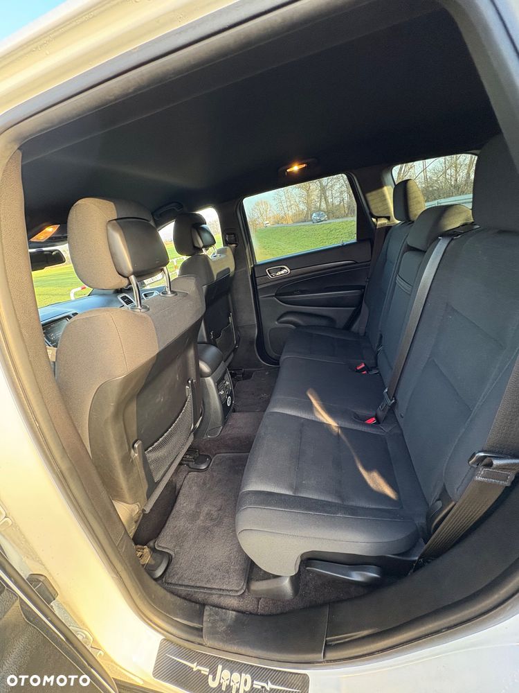 Jeep Grand Cherokee 3.0 CRD Laredo EU6 - 13