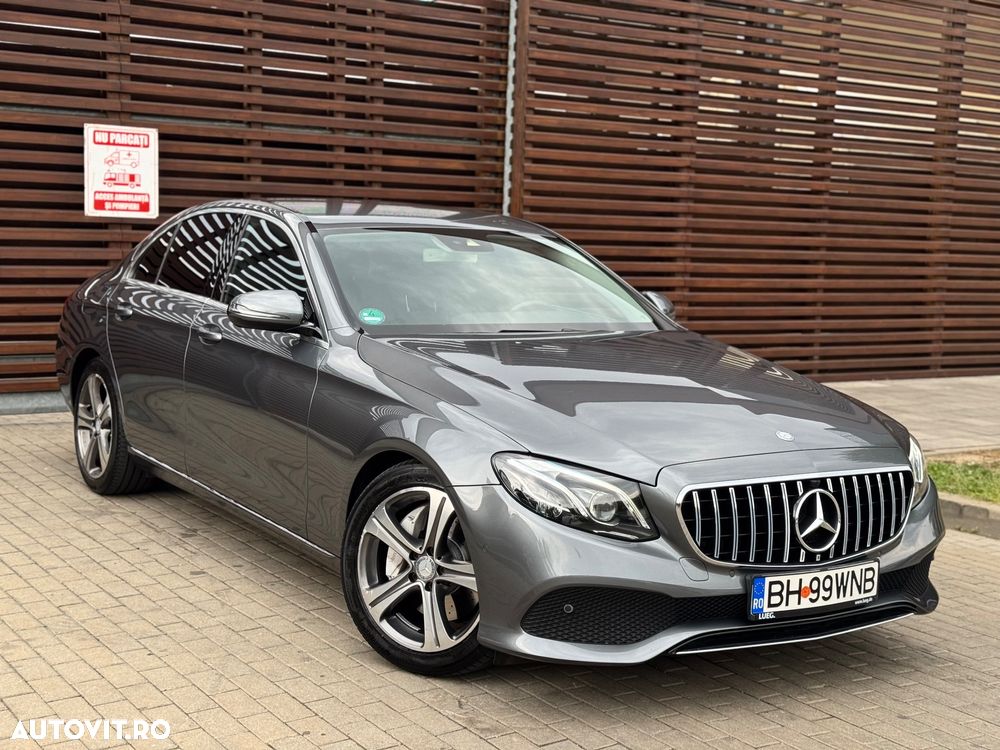 Mercedes-Benz E 220 d 4Matic 9G-TRONIC Avantgarde - 1