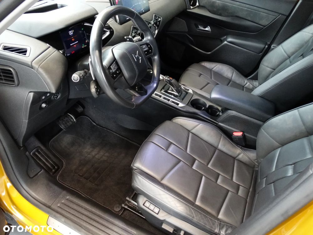 DS Automobiles DS 3 Crossback 1.2 PureTech Grand Chic - 27