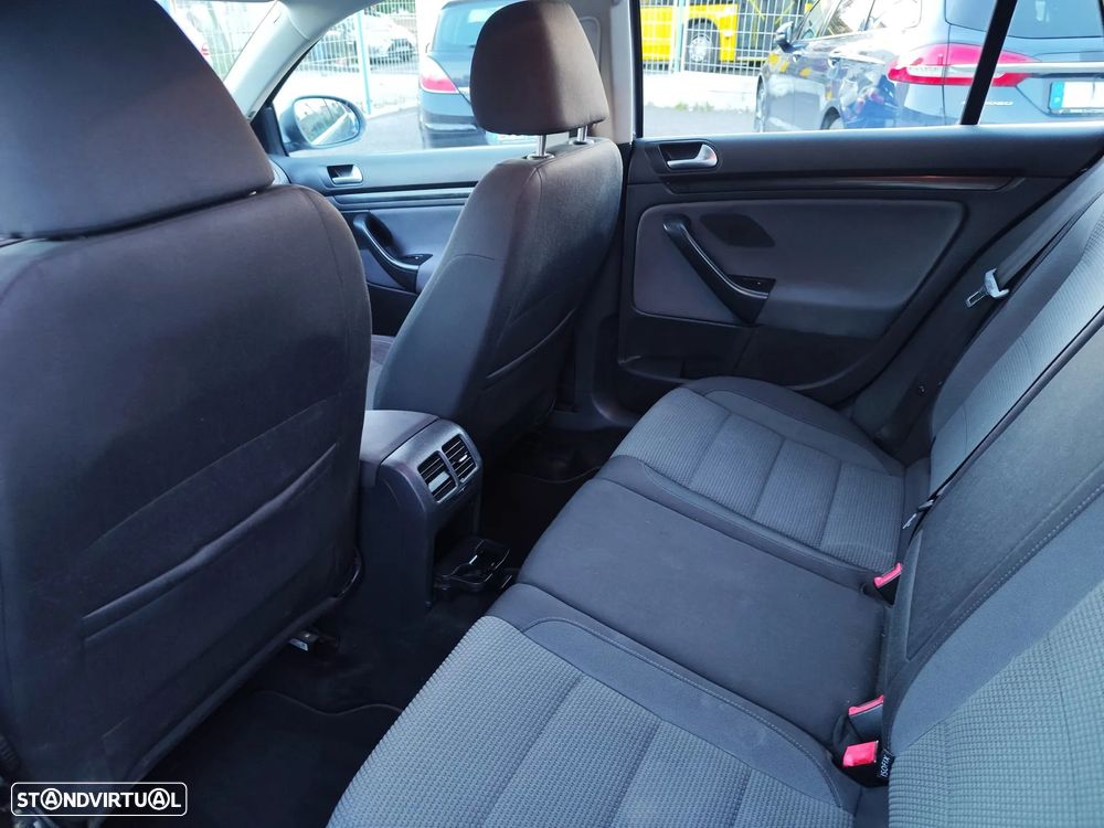 VW Golf Variant 1.6 TDi Trendline Pack - 13