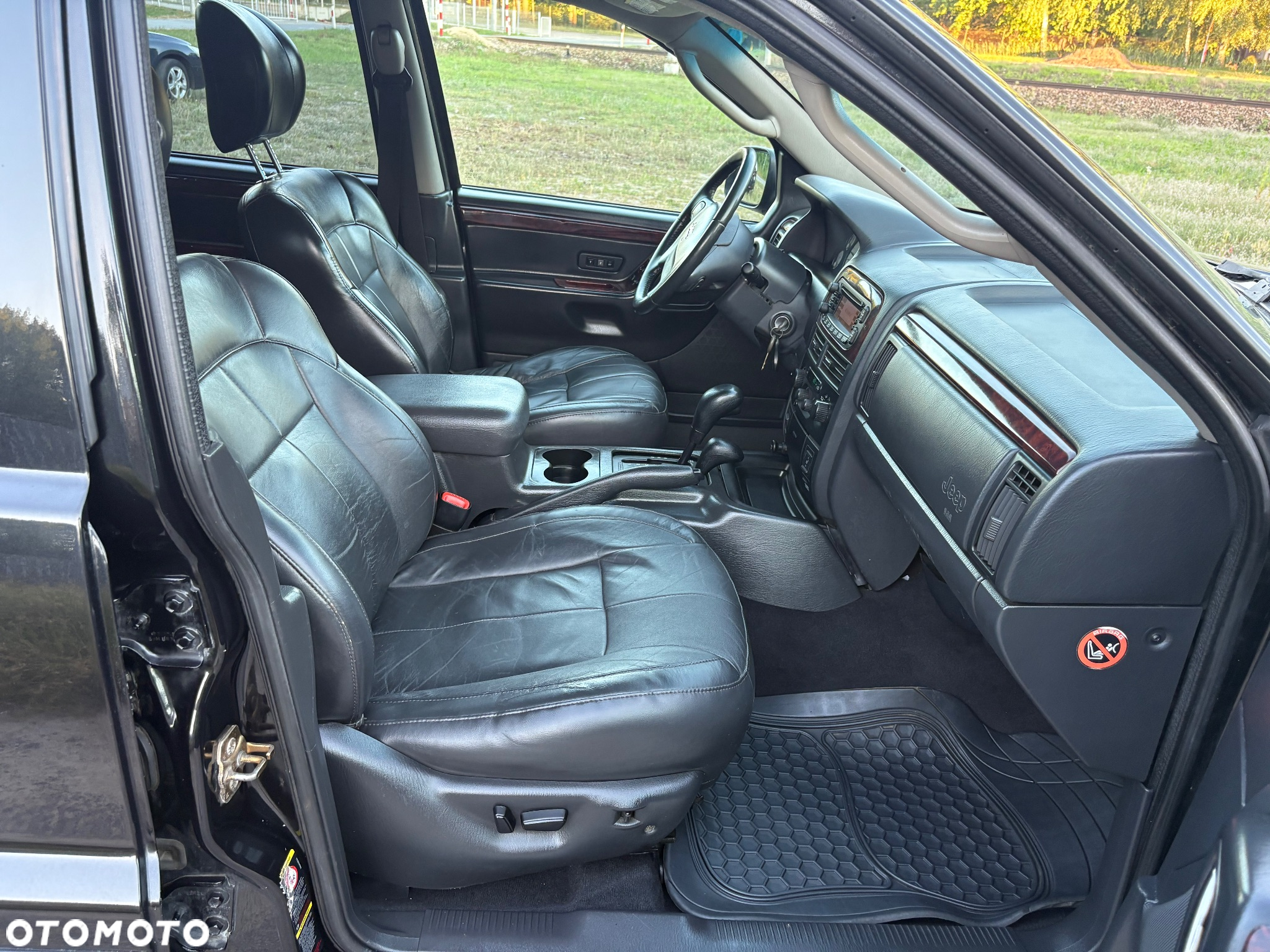 Jeep Grand Cherokee 2.7 CRD Limited - 30