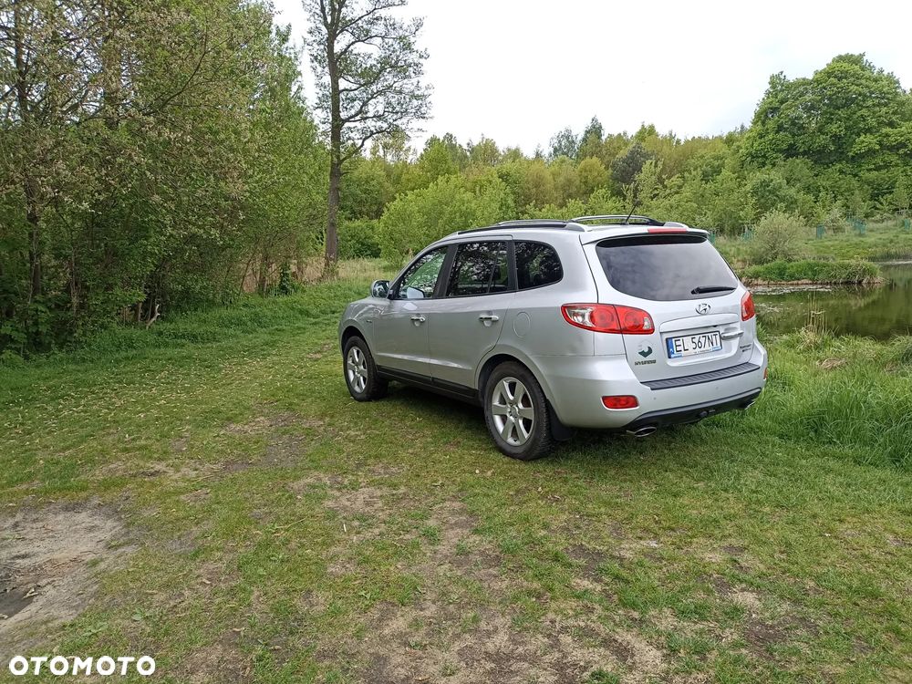 Hyundai Santa Fe - 2