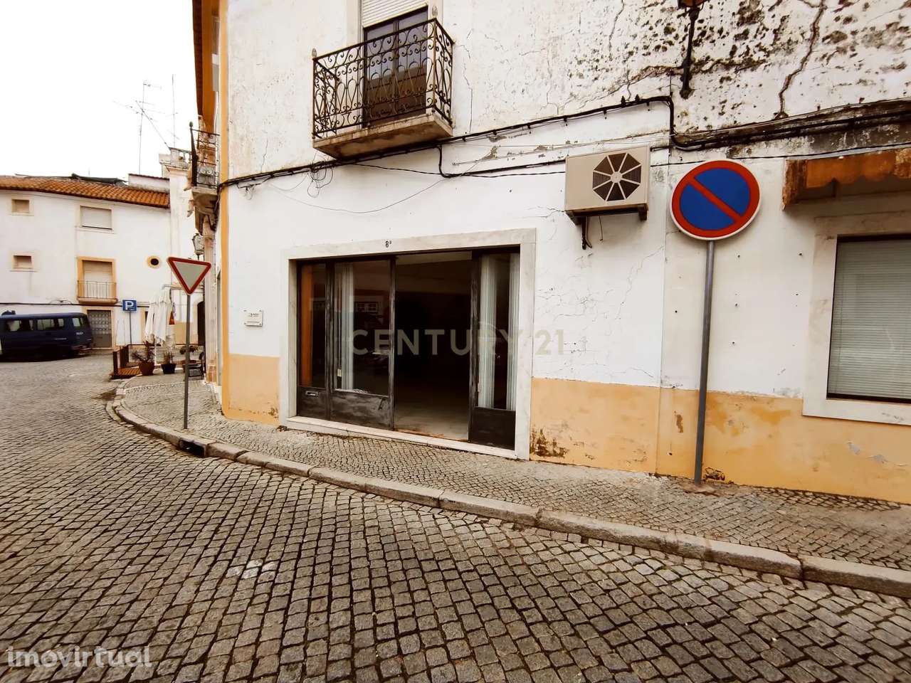 Espaço comercial em local privilegiado - Grande imagem: 2/8