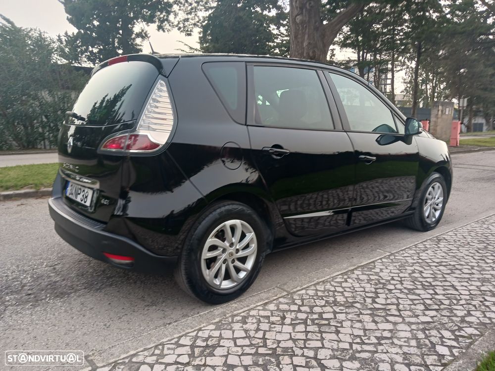 Renault Scénic 1.5 dCi Sport SS - 12