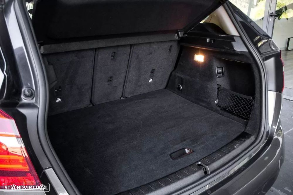 BMW 216 Active Tourer d Advantage - 30