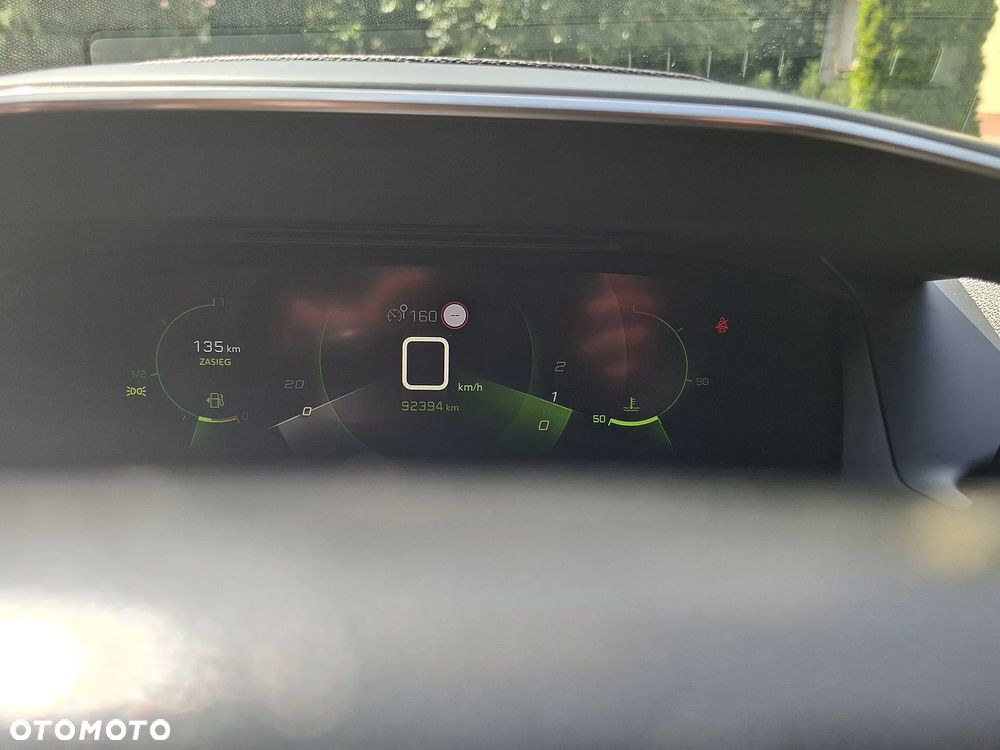 Peugeot 2008 - 22