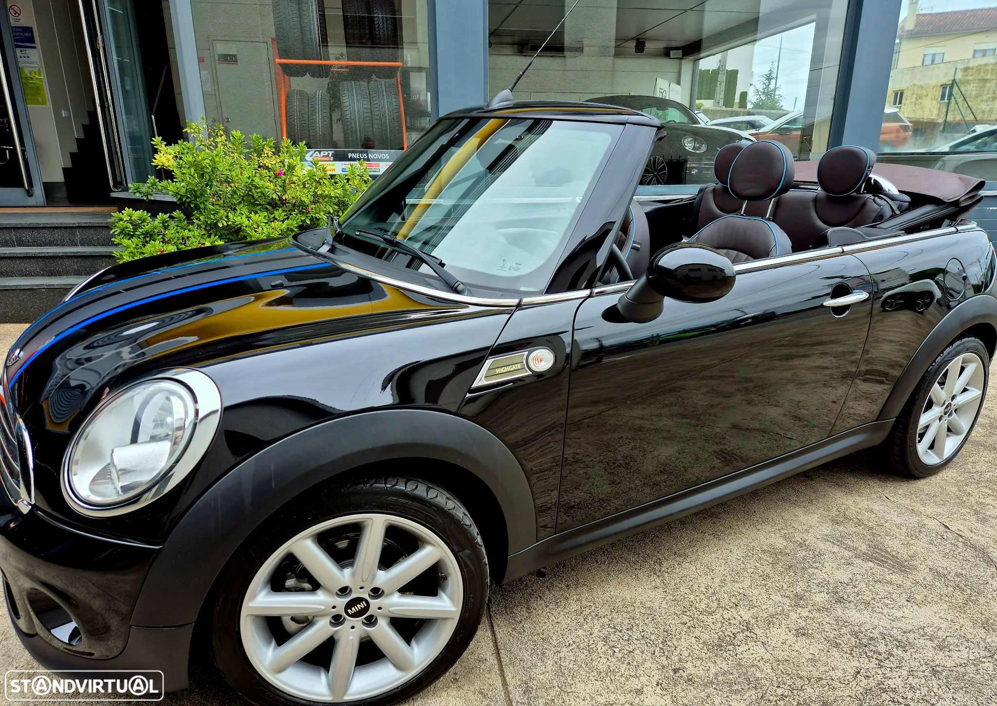 MINI Cabrio Cooper - 5