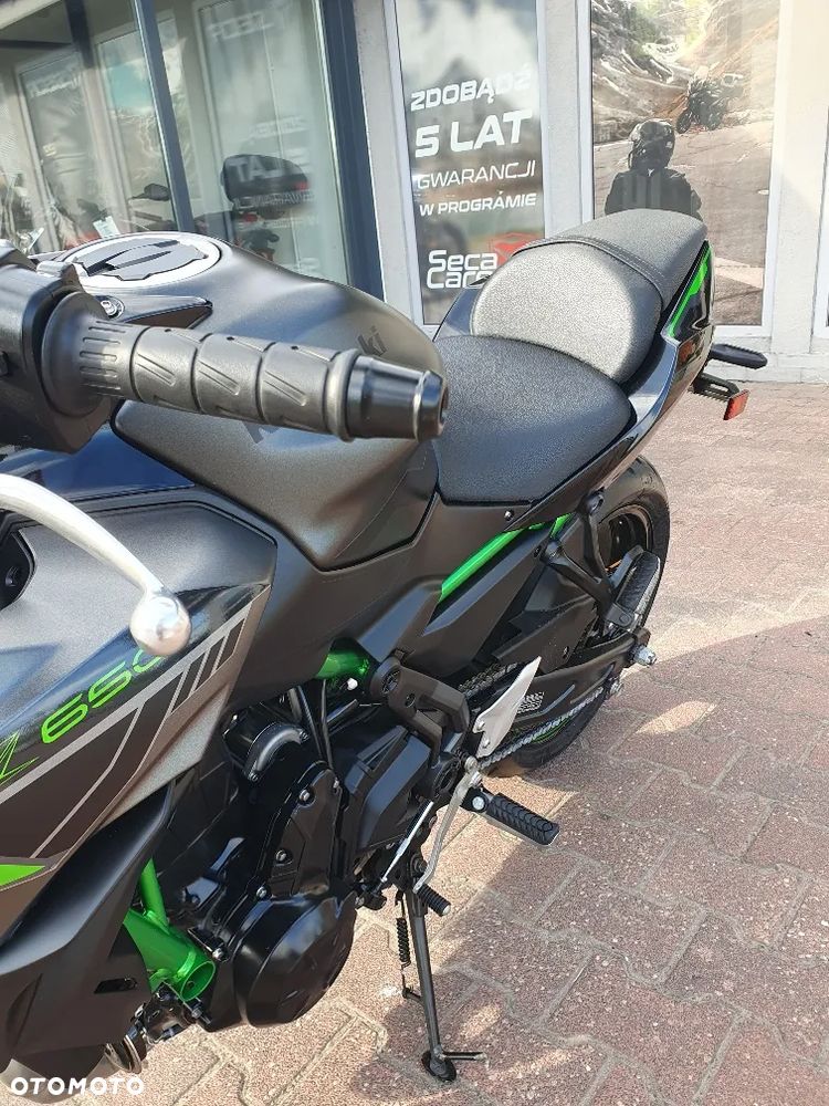 Kawasaki Z 650 - 25