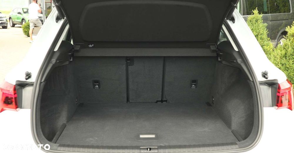 Audi Q3 35 TDI quattro S tronic - 21