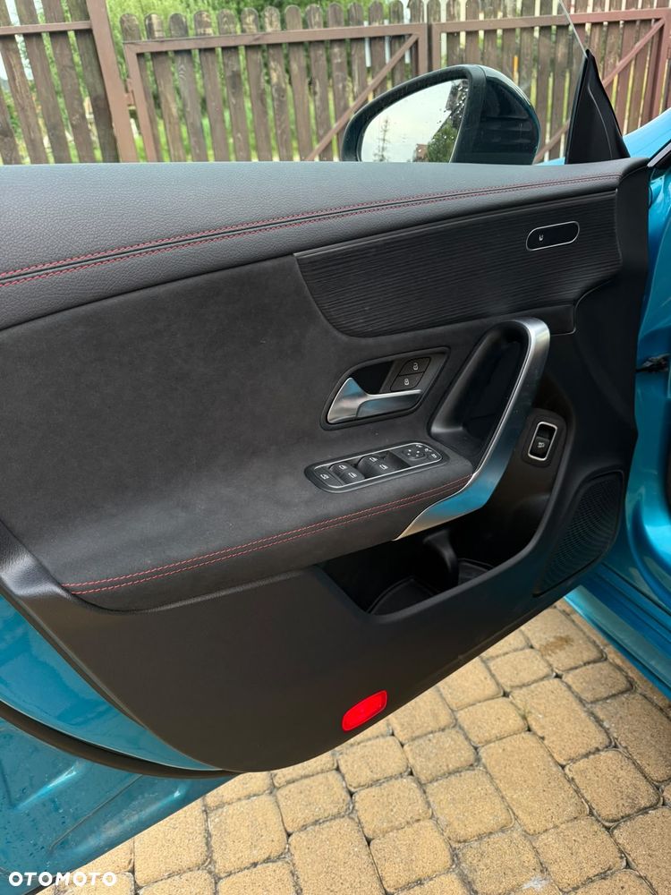 Mercedes-Benz CLA 200 mHEV AMG Line 7G-DCT - 4