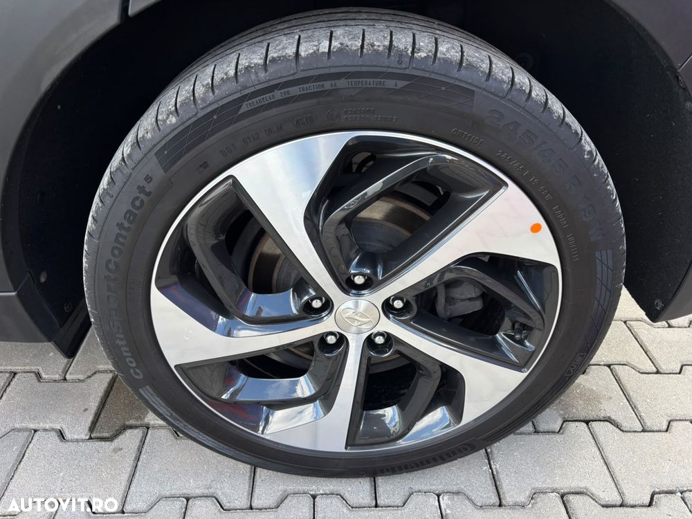 Hyundai Tucson - 12