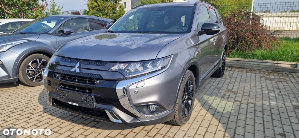 Mitsubishi Outlander 2.0 2WD CVT Diamant Edition+ - 1