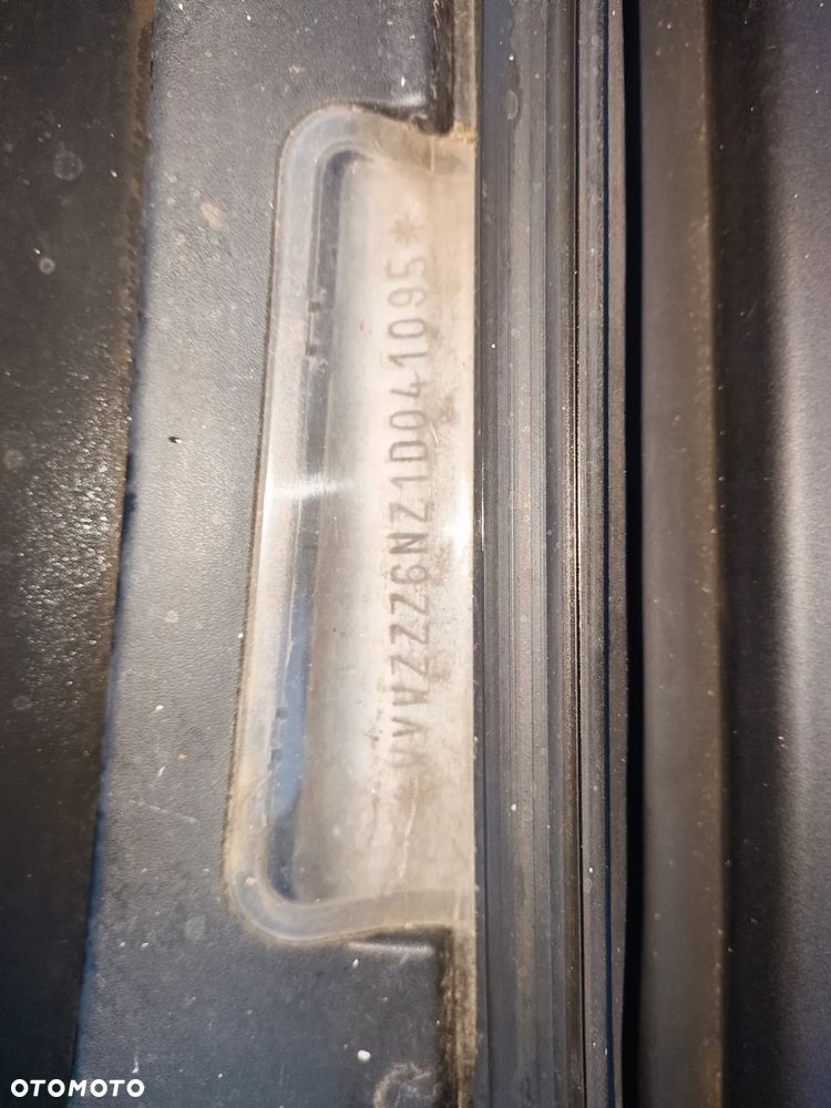 Volkswagen Polo 1.4 Basis - 4